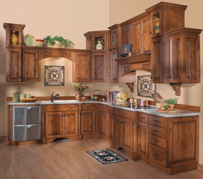 Cherry Kitchen Cabinets Bring Warmth And Style To A Kitchen